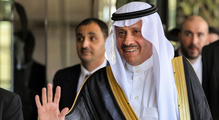 السفير السعودي لدى فلسطين يلغي زيارته للأقصى دون الكشف عن الأسباب