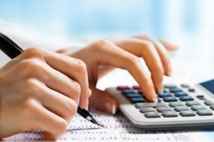 الضريبة: ربط أكثر من 10 آلاف شركة ومنشأة بنظام الفوترة الوطني