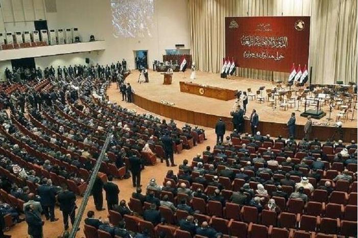 العراق.. أموال أركان النظام السابق المنقولة وغير المنقولة على طاولة البرلمان