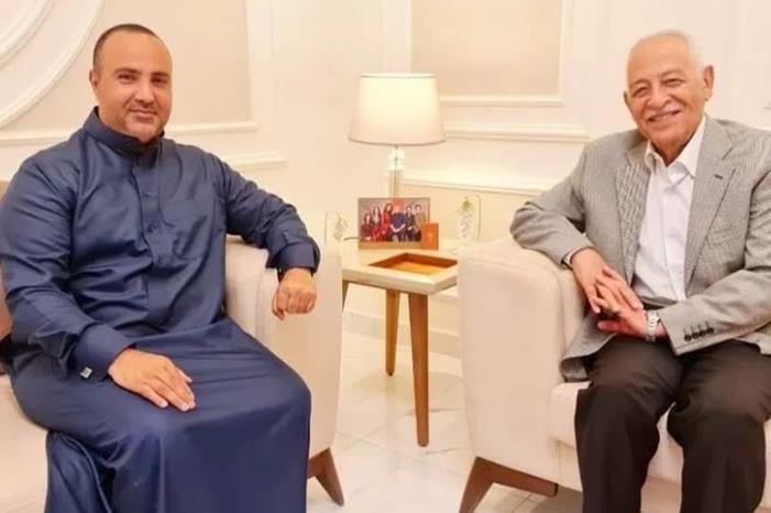 مندوبا عن الملك.. العيسوي يعود النائب شادي فريج