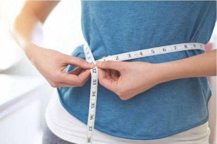 7 فوائد مذهلة لتناول ماء الكركم على معدة فارغة صباحاً