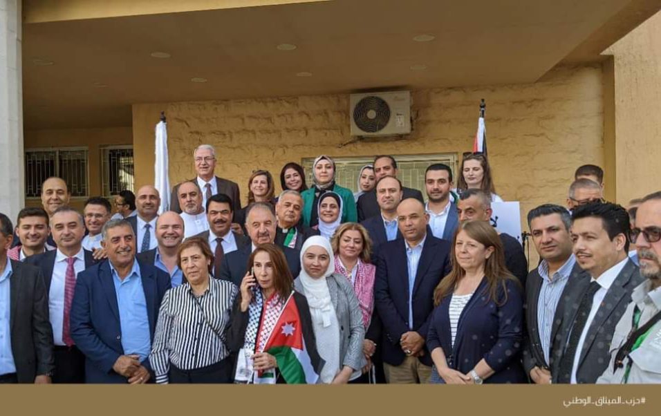 بالصور.. الميثاق الوطني ومدرسة المعمدانية ينددان قصف المستشفى المعمداني والحرب على غزة