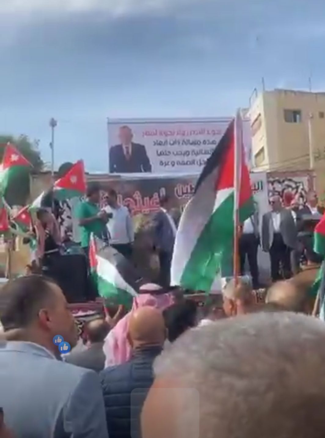 صورة حول : فيديو وصور .. وقفة تضامنية في البلقاء لحزب إرادة دعما لغزة في البلقاء فيديو وصور .. وقفة تضامنية في البلقاء لحزب إرادة دعما لغزة في البلقاء
