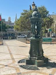 هل يستجيب أمين عمان لطلب رابطة الكتاب الأردنيين فيعمد إلى تغيير اسم دوار باريس