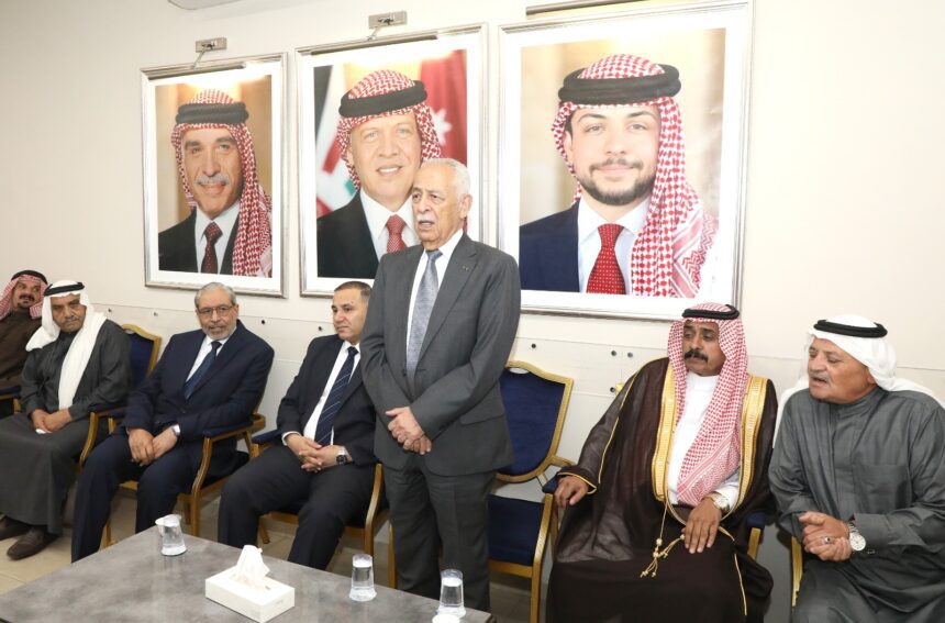 العيسوي يعزي عشيرتي الياصجين / العبادي - وآل مزرعاوي .