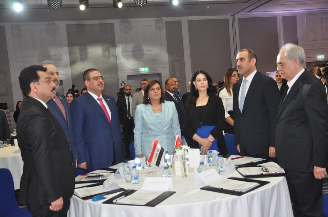 افتتاح اعمال المؤتمر الاقتصادي العربي الاول الذي نظمته الدكتورة شنكول قادر رئيسة جمعية الإخاء الاردنية العراقية