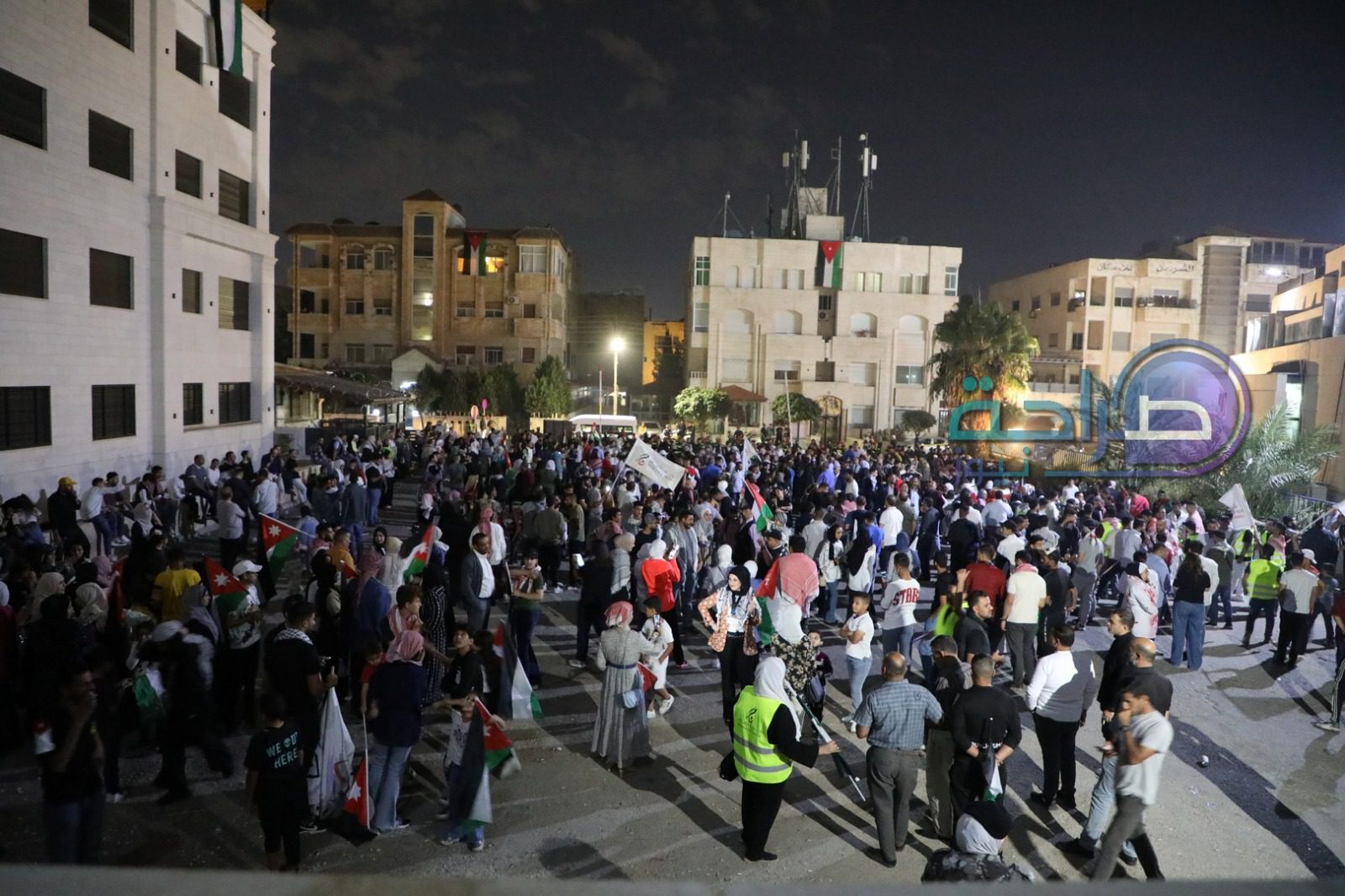 صورة حول : فيديو وصور ... وقفة تضامنية دعما لغزة بمحيط مسجد الكالوتي فيديو وصور ... وقفة تضامنية دعما لغزة بمحيط مسجد الكالوتي