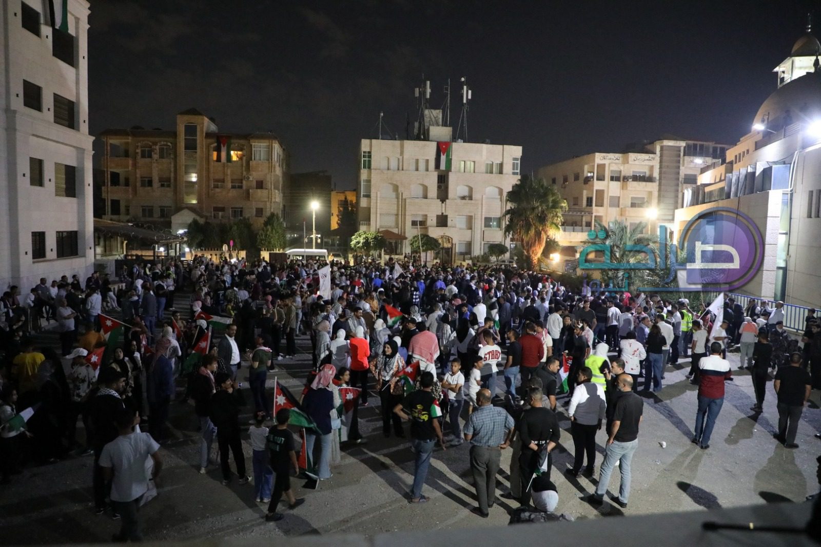 صورة حول : فيديو وصور ... وقفة تضامنية دعما لغزة بمحيط مسجد الكالوتي فيديو وصور ... وقفة تضامنية دعما لغزة بمحيط مسجد الكالوتي