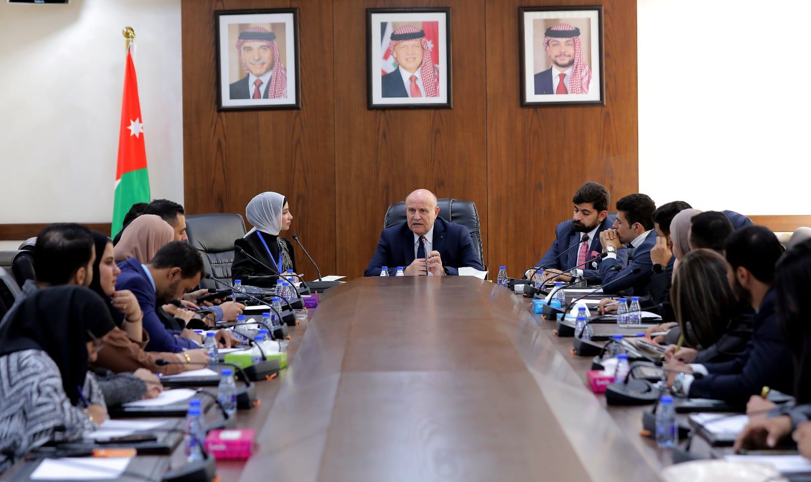 المجالي: لا سبيل لتحقيق السلام في المنطقة إلا بحل الدولتين