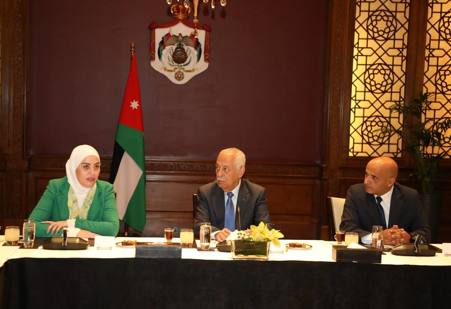 العيسوي يوقع مذكرة تفاهم مع جمعية المستثمرين في قطاع الاسكان الاردني لصيانة مساكن الاسر العفيفة في منطقة تركي