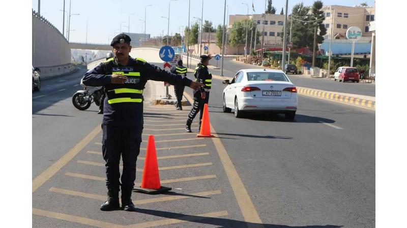 انتشار أمني على الطرق المؤدية لمناطق الأغوار والبحر الميت ولا تهاون في تنفيذ القانون