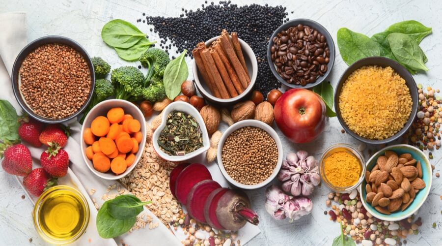 أطعمة ومشروبات تخلصك من دهون الكبد