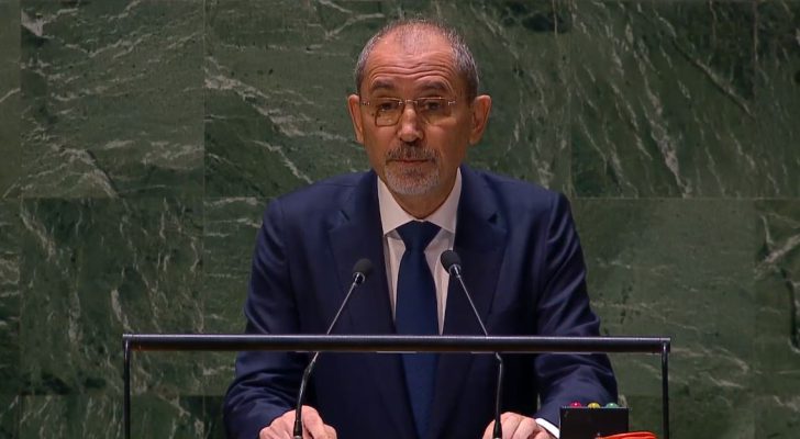الصفدي: تل أبيب شنت للتو حرباً برية على غزة وستكون النتيجة كارثة إنسانية