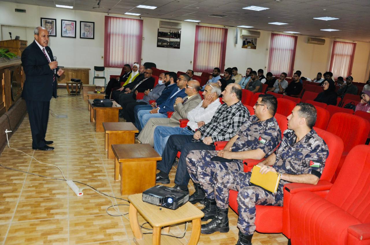 صورة حول : تقنية الطفيلة تنظم ندوة حول "مخاطر الكوارث الطبيعية " تقنية الطفيلة تنظم ندوة حول "مخاطر الكوارث الطبيعية "