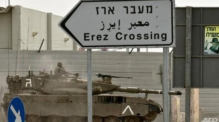 شاهد القسام تدك حشدا للآليات الإسرائيلية غرب إيريز