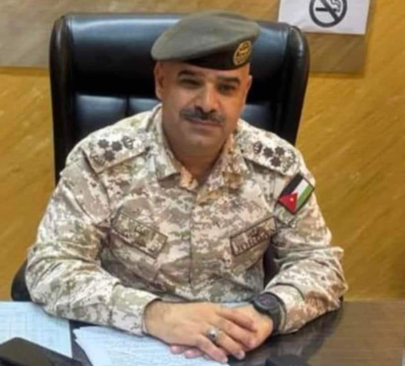 العميد الطبيب رائد العكايلة مبارك الترفيع