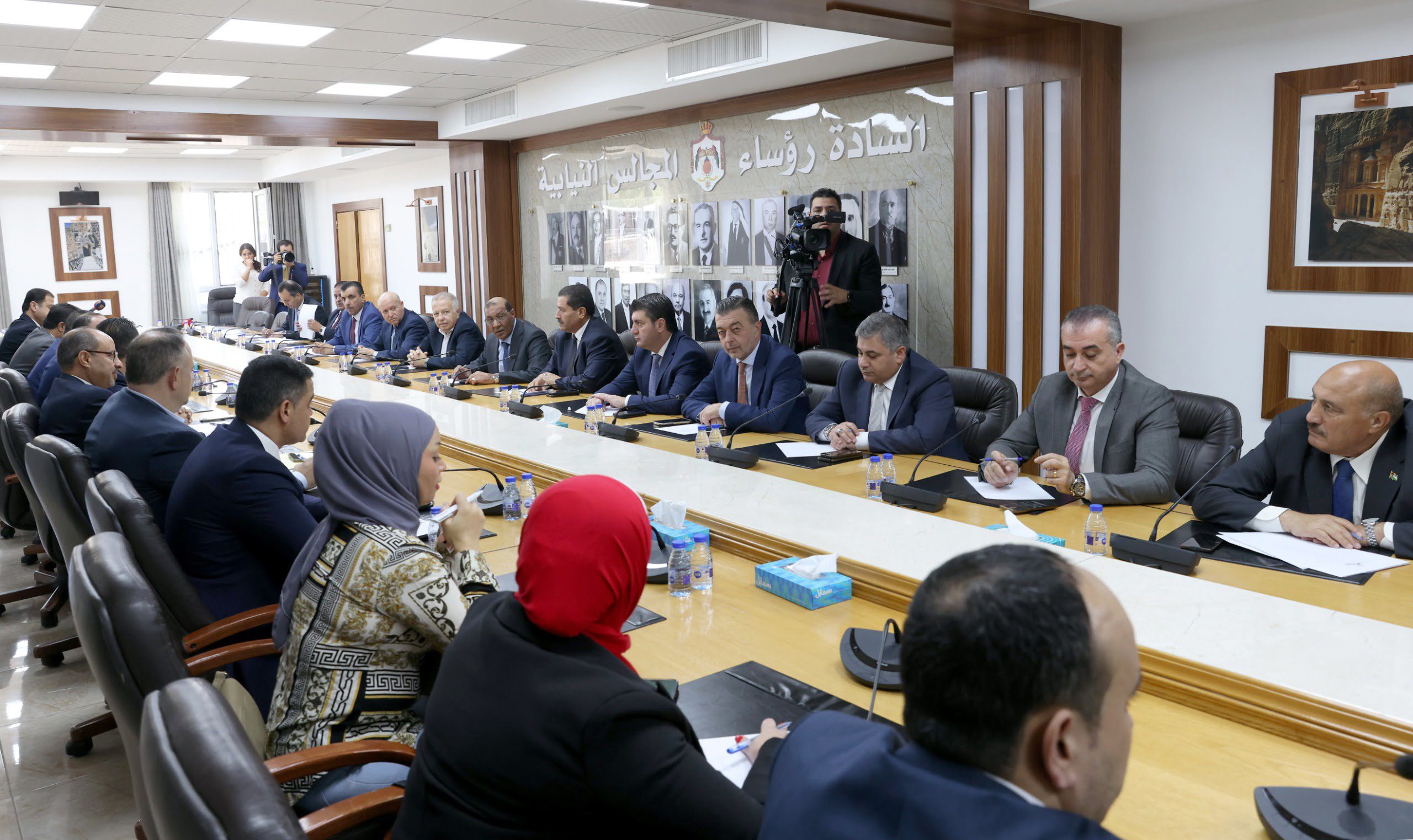 الصفدي و"دائم النواب" ورؤساء اللجان النيابية: سنبقى خلف قيادتنا<br />في جبهة متينة دعما للأشقاء الفلسطينيين