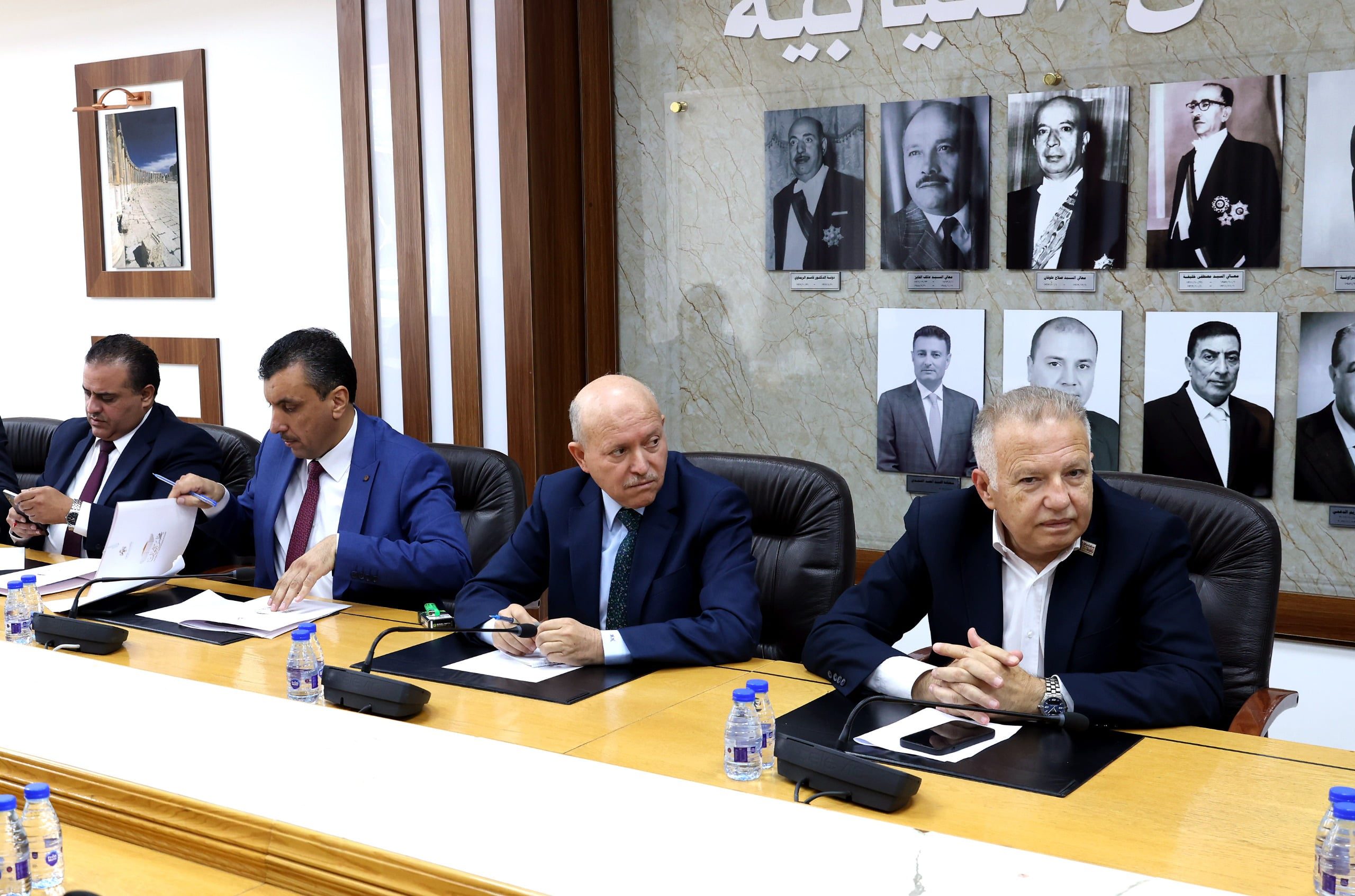 الصفدي و"دائم النواب" ورؤساء اللجان النيابية: سنبقى خلف قيادتنا<br />في جبهة متينة دعما للأشقاء الفلسطينيين