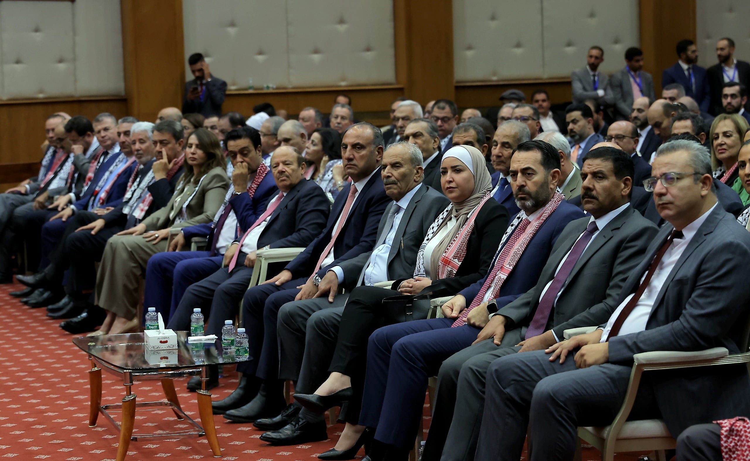 صورة حول : الصفدي للمحامين العرب: وحدوا الجهود لمحاكمة قادة الكيان الصهيوني دولياً على جرائم الحرب في غزة الصفدي للمحامين العرب: وحدوا الجهود لمحاكمة قادة الكيان الصهيوني دولياً على جرائم الحرب في غزة