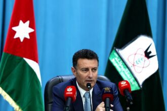 الصفدي: الملك يتحدث بصوت الحق والثبات في الدفاع عن الأشقاء الفلسطينيين ووقف العدوان على غزة.. مصور