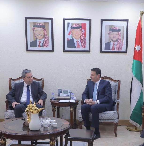 رئيس مجلس النواب والسفير الهنغاري يؤكدان دعم جهود جلالة الملك لوقف الحرب على غزة