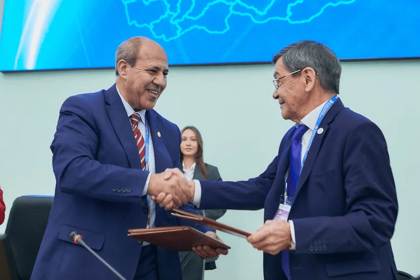 رئيس الطفيلة التقنية يفتتح أعمال المؤتمر الدولي "الذكرى 75 لكلية هندسة التعدين والبترول" في أوفا الروسية