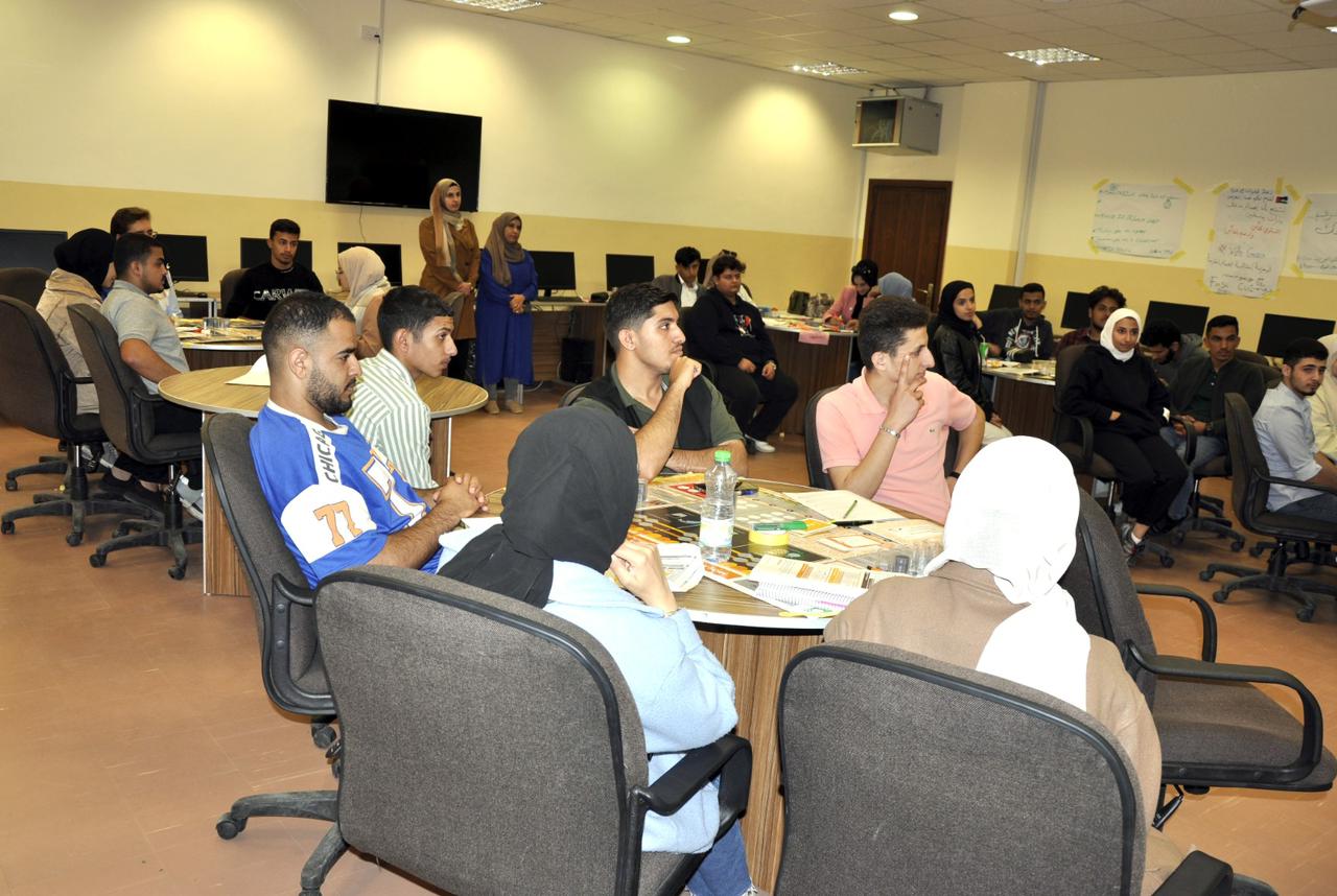 صورة حول : اختتام برنامج تدريبي في الطفيلة التقنية بالتعاون مع مركز تطوير الأعمال BDC اختتام برنامج تدريبي في الطفيلة التقنية بالتعاون مع مركز تطوير الأعمال BDC