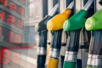 الحكومة: تخفيض أسعار السولار والبنزين لشهر كانون الأول