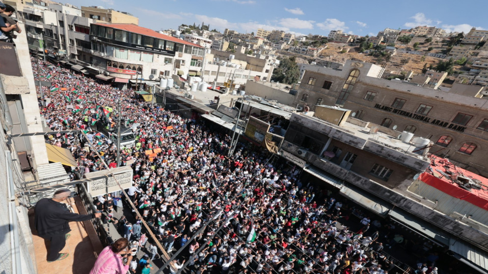 مسيرة بوسط البلد في عمان وإربد تنديدا بعدوان الاحتلال على غزة