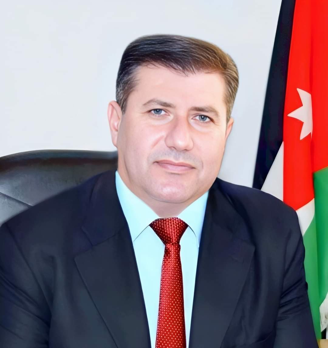 صورة حول : منح زمالة كلية الجراحين الملكية الايرلندية لعميد كلية طب الأسنان في الجامعة الهاشمية منح زمالة كلية الجراحين الملكية الايرلندية لعميد كلية طب الأسنان في الجامعة الهاشمية