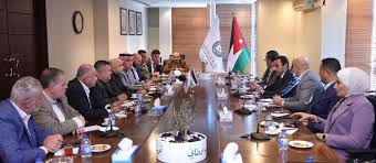 تأسيس مجلس شراكة بين "تجارة الأردن" و"الغذاء والدواء"