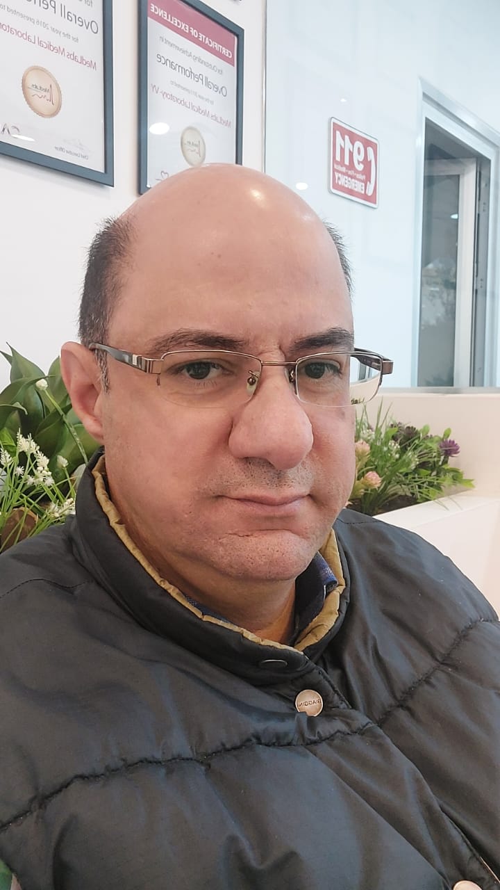 هنيال إلى ما عنده كرامة.. هنيال الي ما عنده شرف….