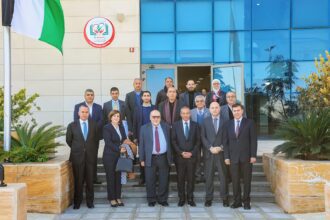 لجنة المبادرة الوطنية بمجلس الأعيان تزور كلية طب الأسنان بالجامعه الهاشميه
