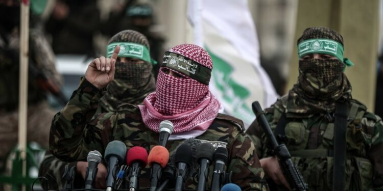 القسام: إيقاع ١٢ من جنود الاحتلال بين قتيل وجريح بقذيفة مضادة للأفراد