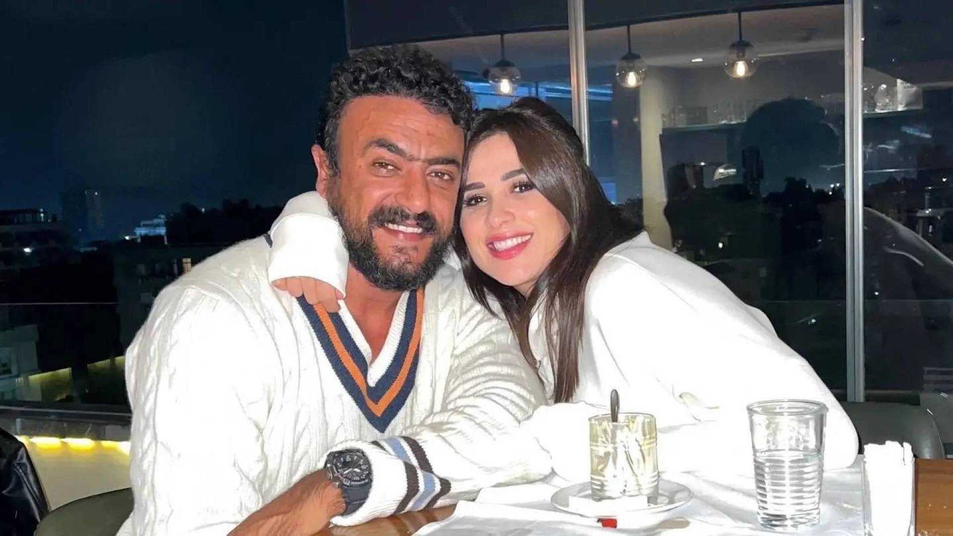 ياسمين عبد العزيز تسخر من خبيرة توقعات تنبّأت بطلاقها