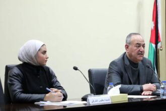 سياحة الأعيان تلتقي شباب برنامج الزمالة البرلمانية