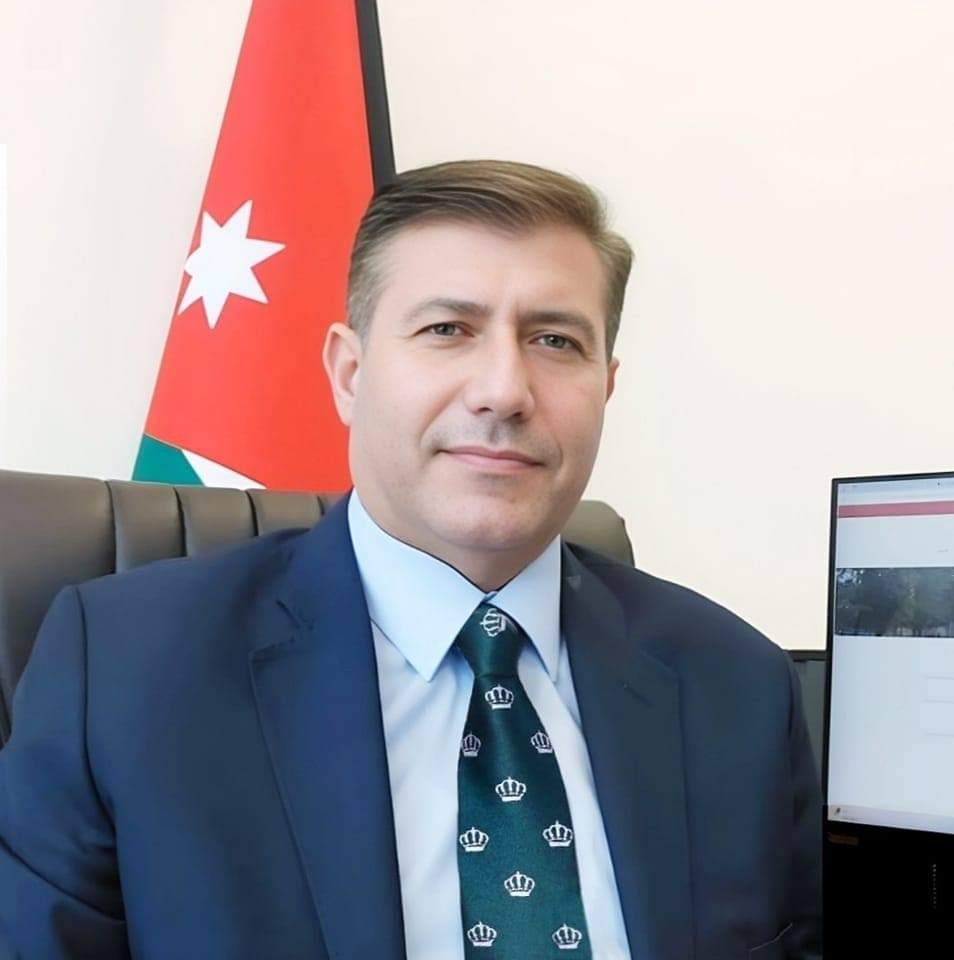 صورة حول : زمالة كلية الجراحين الملكية البريطانية لعميد طب اسنان الهاشمية زمالة كلية الجراحين الملكية البريطانية لعميد طب اسنان الهاشمية