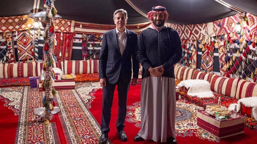 ولي العهد السعودي يؤكد أهمية وقف الحرب