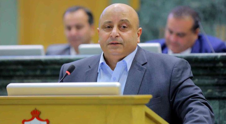 “لنبتعد عن الاستعراض”.. نائب يهاجم الموازنة العامة