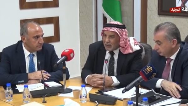 النائب ابو صعيليك: أربع سنوات وأنا أحاول مقابلة أمين عمان.. فيديو