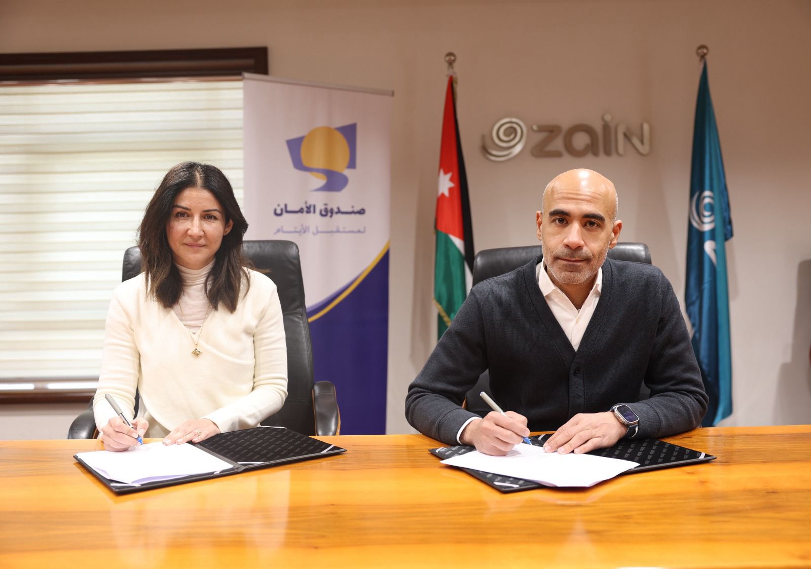 صورة حول : 23 منحة دراسية تقدمها لمنتفعي الصندوق زين تُجدد دعمها لصندوق الأمان لمستقبل الأيتام 23 منحة دراسية تقدمها لمنتفعي الصندوق زين تُجدد دعمها لصندوق الأمان لمستقبل الأيتام