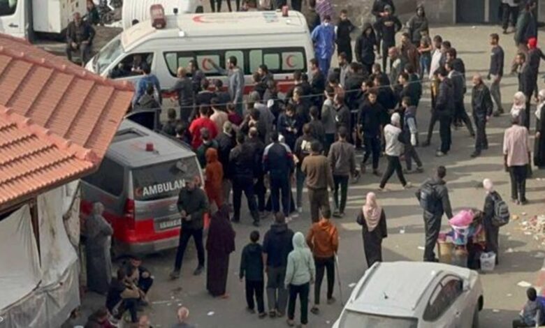 شهيد ومصابون إثر التدافع للحصول على مساعدات في بيت لاهيا