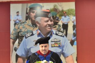 عبد الرحيم يرعى تخريج الفوج الثلاثين من طلبة جامعة البترا