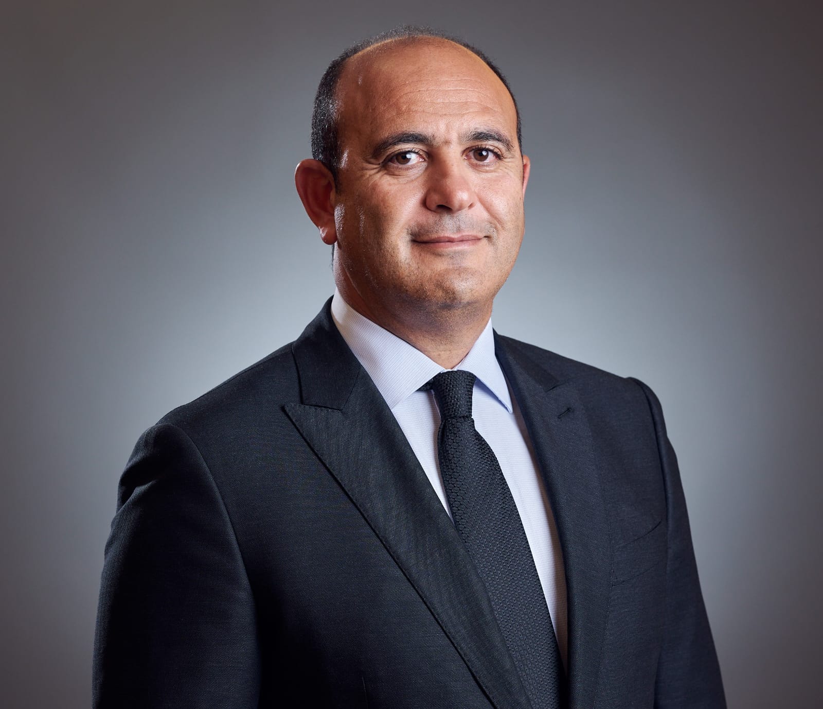 بنك ABC يفوز بجائزتي "أفضل بنك لإدارة النقد في الشرق الأوسط" و "أفضل مقدم لخدمات شراء الديون في الشرق الأوسط" من قبل EMEA Finance