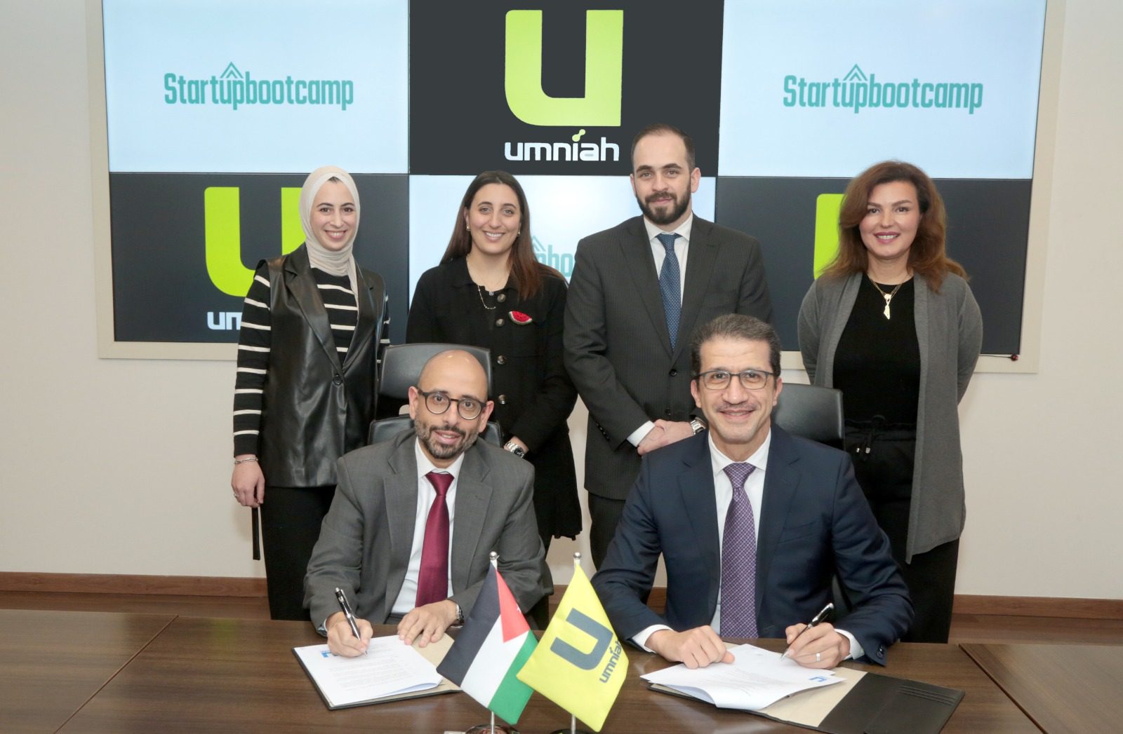 صورة حول : شراكة بين أمنية و Startupbootcamp لإدارة وتشغيل حاضنة أمنية لريادة الأعمال "The Tank" شراكة بين أمنية و Startupbootcamp لإدارة وتشغيل حاضنة أمنية لريادة الأعمال "The Tank"