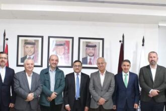 صندوق استثمار أموال الضمان وغرف الصناعة يبحثان انشاء مشاريع استثمارية مشتركة