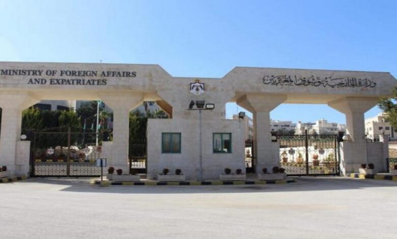 الخارجية: إجلاء 36 أردنيا من غزة
