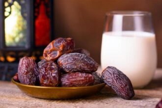 السنّة النبوية ابـــدأ إفطـــارك بالتمر واللـــبن