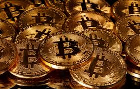بعد صعودها لأكثر من 73 ألف دولار…هبوط البيتكوين بنسبة كبيرة