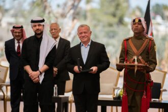 الملك ينعم بميدالية اليوبيل الفضي على شخصيات ومؤسسات في مأدبا (أسماء)